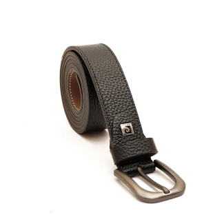 کمربند زنانه چرمی مشکی گرانول‌دار با سگک فلزی مات کلاسیک